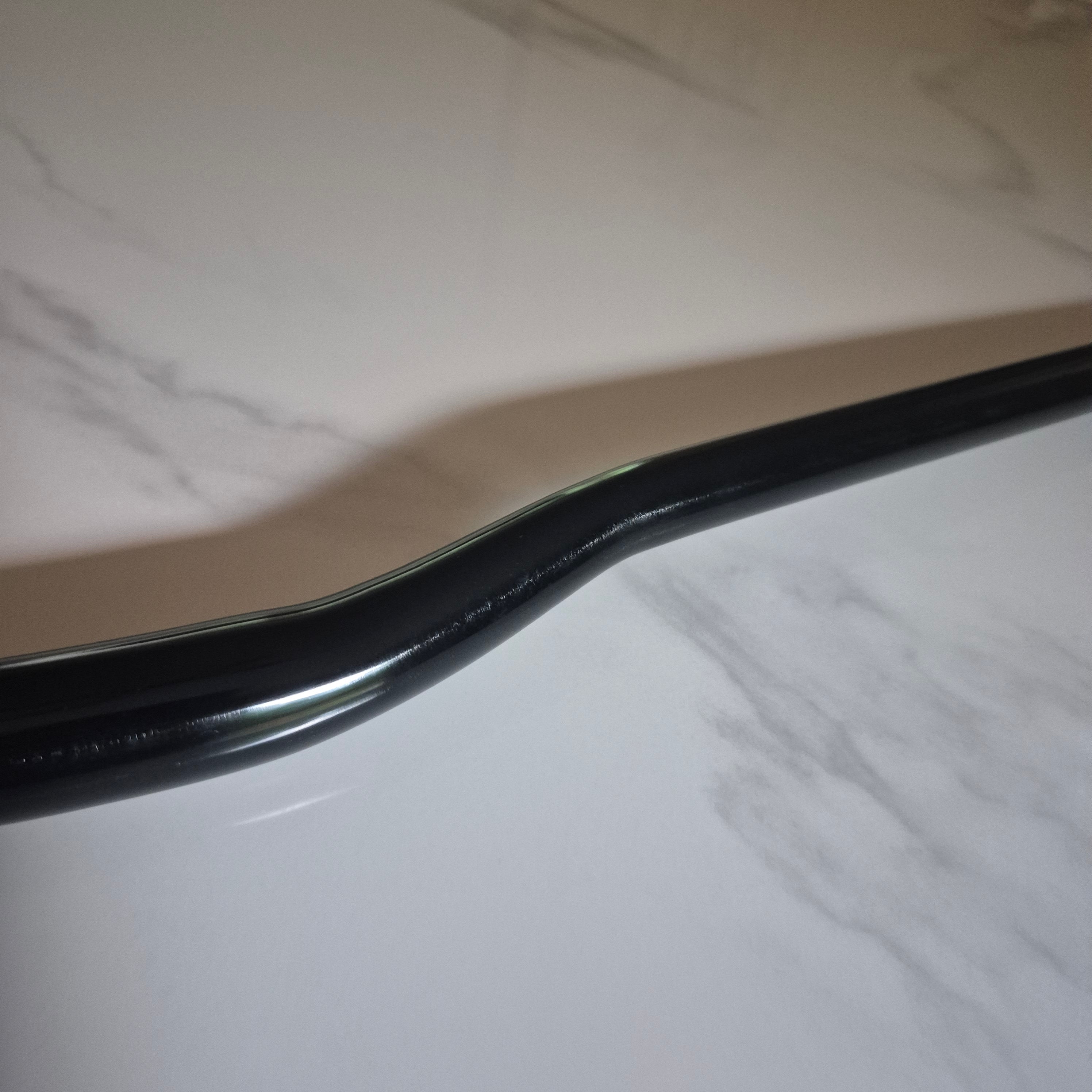 FYXDESIGNS Plain Glossy Black Handlebars (31.8mm)